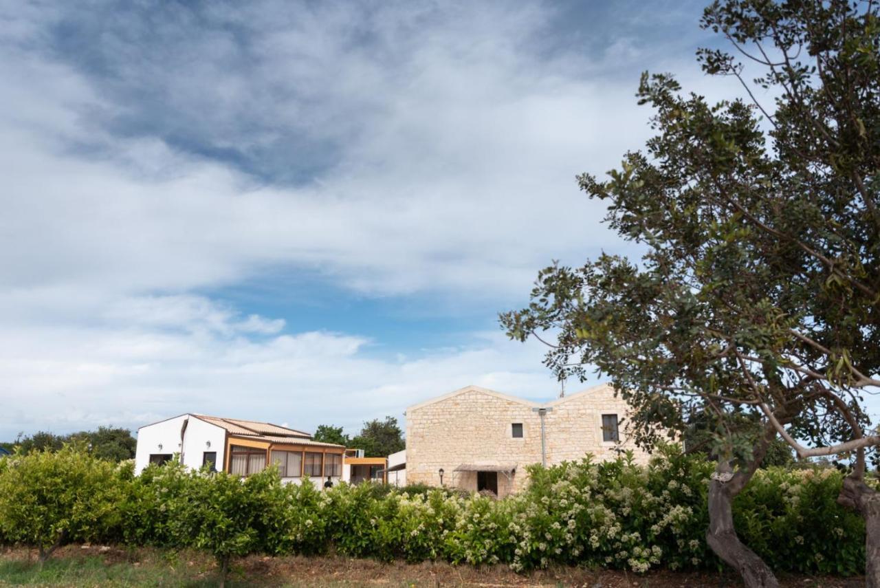 Agriturismo Tenuta Sparaceto Modica Exterior foto